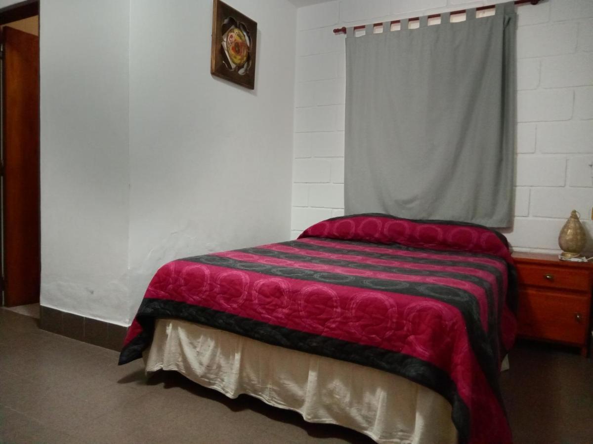 Hosteria El Peregrino Villa Cura Brochero Luaran gambar